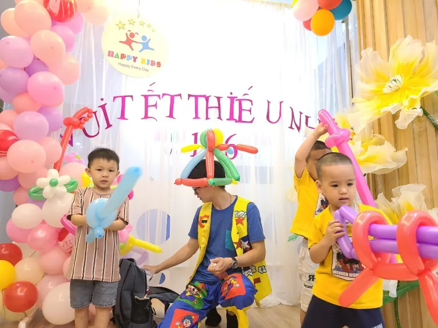 Mầm Non Song Ngữ Em Bé Hạnh Phúc (Happy Kids)