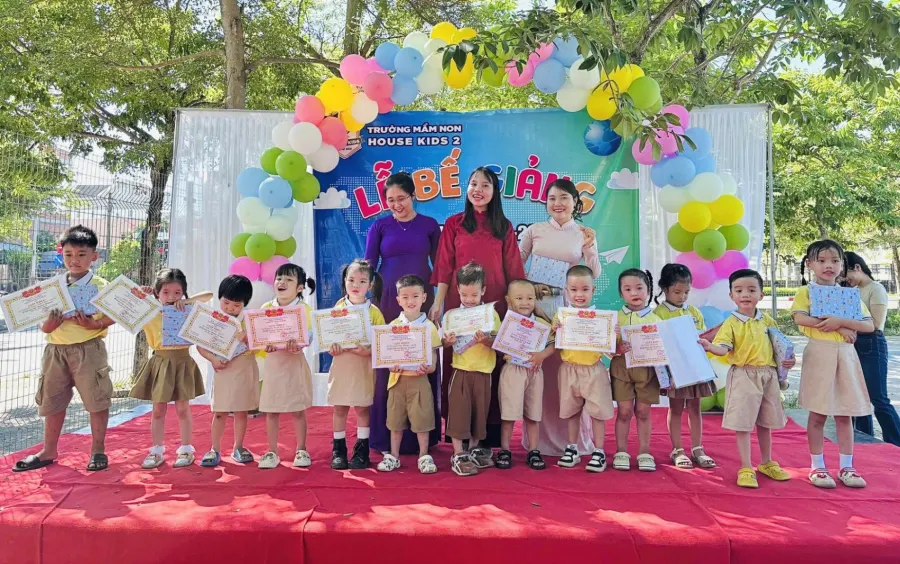 Lớp Mầm Non Độc Lập House Kids