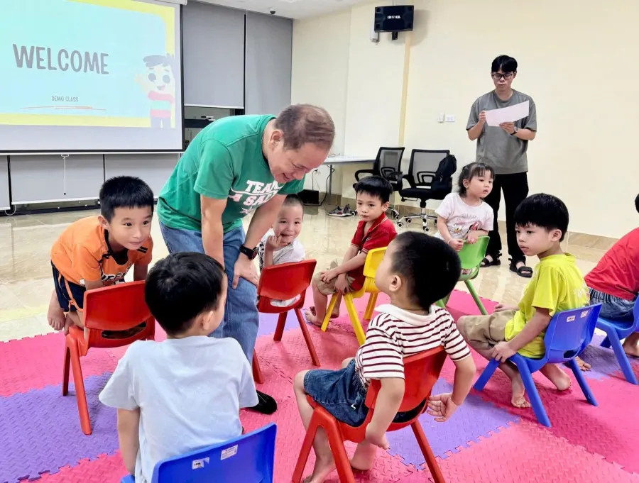 Trung Tâm Ngoại Ngữ AM EDU