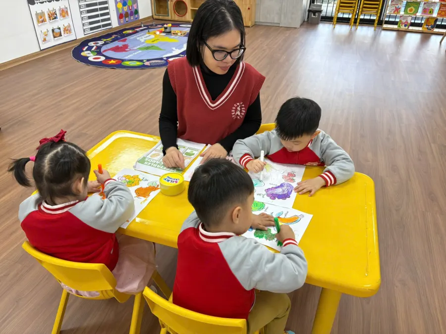 Mầm Non Hạnh Phúc (Happy Kindergarten)