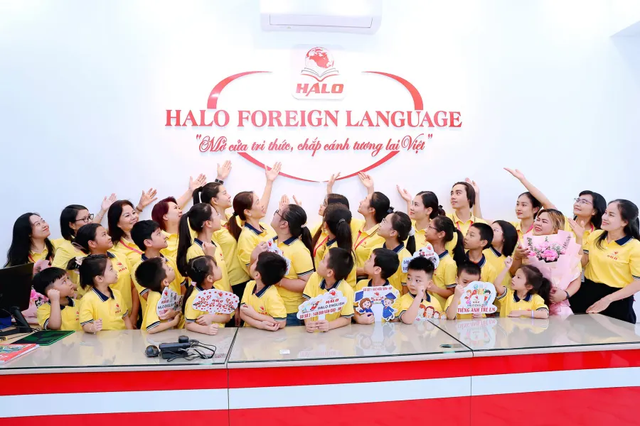Hệ thống Anh ngữ Quốc tế HALO