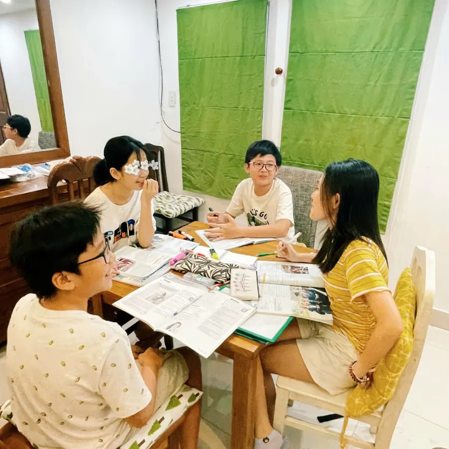 Lớp tiếng Anh Kenneth Learning