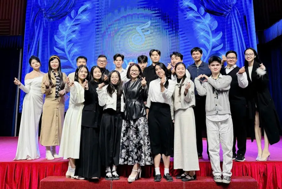 Trung tâm nghệ thuật FMUSIC