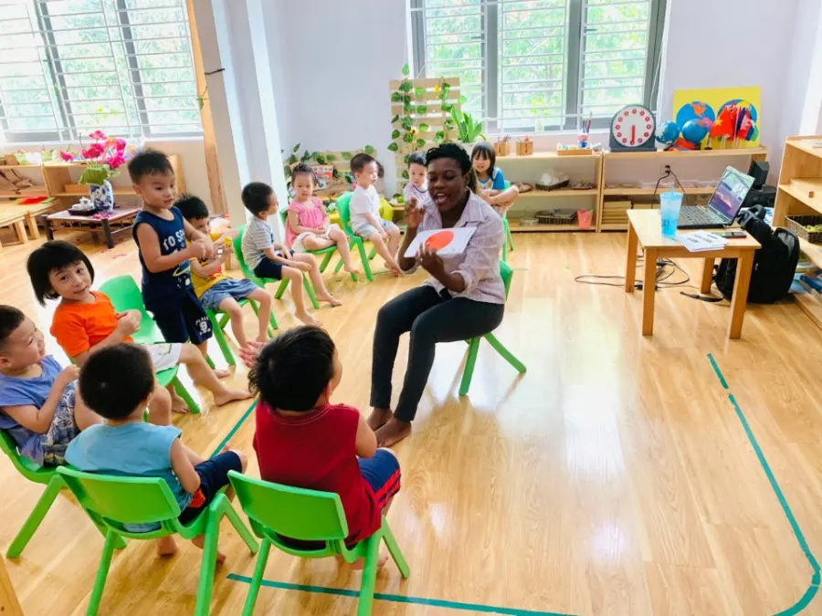 Mầm non Ngọn Nến Hồng Lipica - Xala Hà Đông