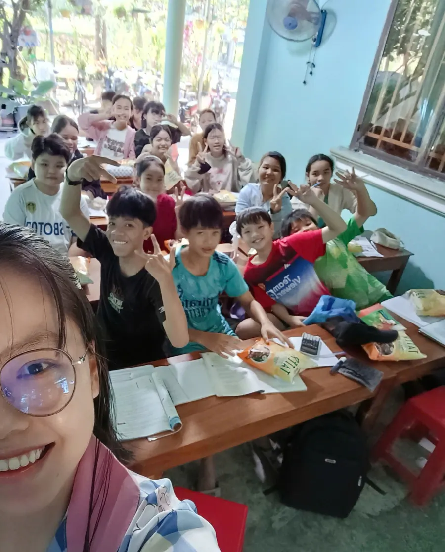 Trung Tâm Toán Tư Duy Smart Brain Thành Tâm - Dạy Thêm Học Thêm Cô Thương