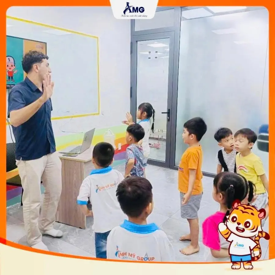 Hệ Thống Anh Ngữ Quốc Tế AMG
