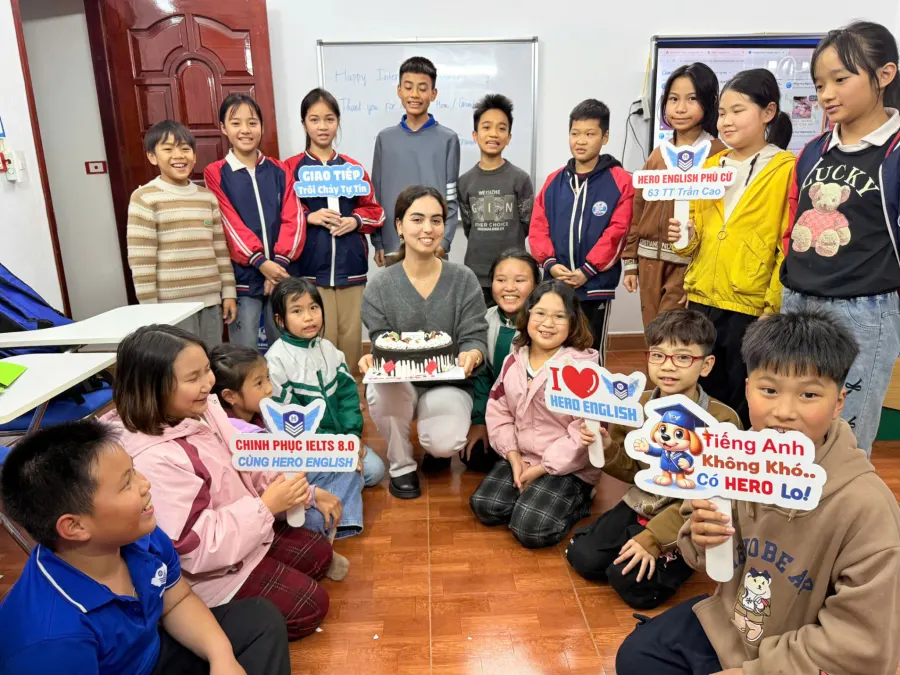 Trung tâm Anh ngữ quốc tế Hero English