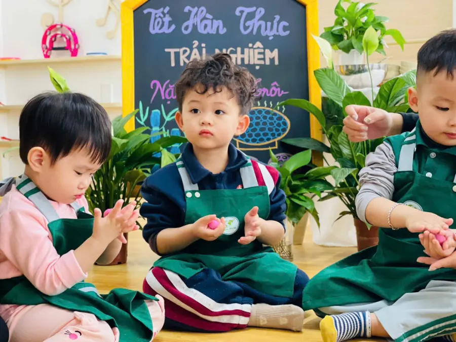 Trường mầm non Thế Giới Nhỏ Xinh