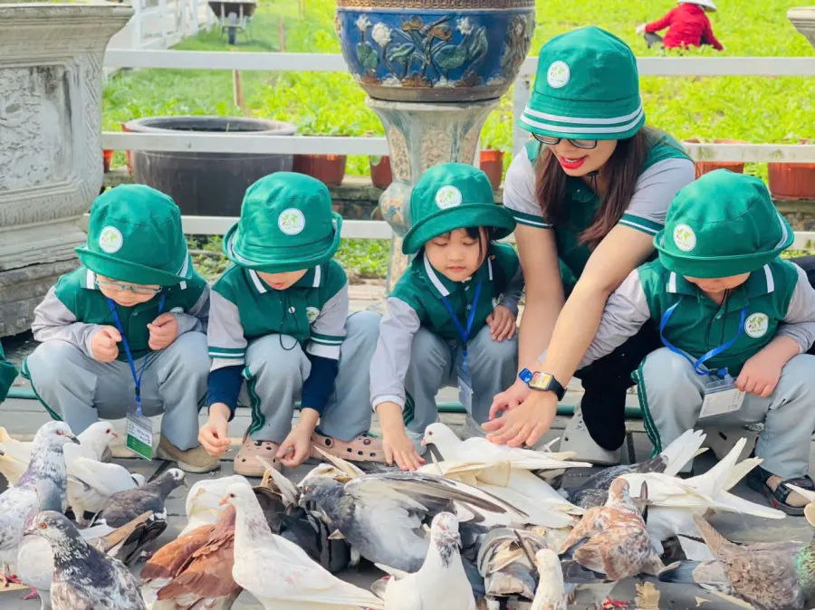 Trường mầm non Thế Giới Nhỏ Xinh