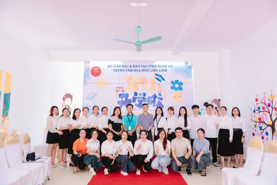 Trung Tâm Hoa Ngữ Linh Linh