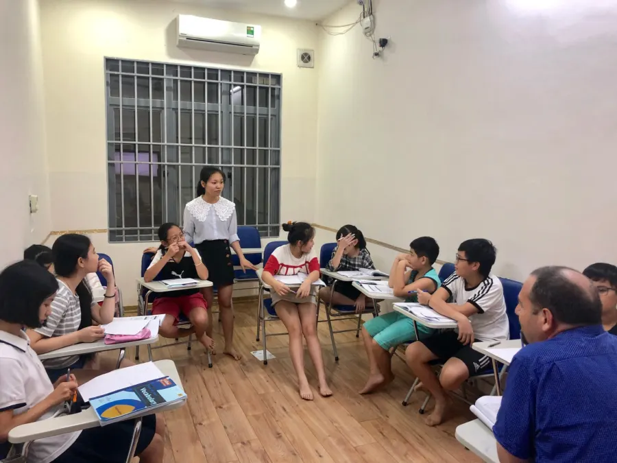 Trung Tâm Ngoại Ngữ EDULENS