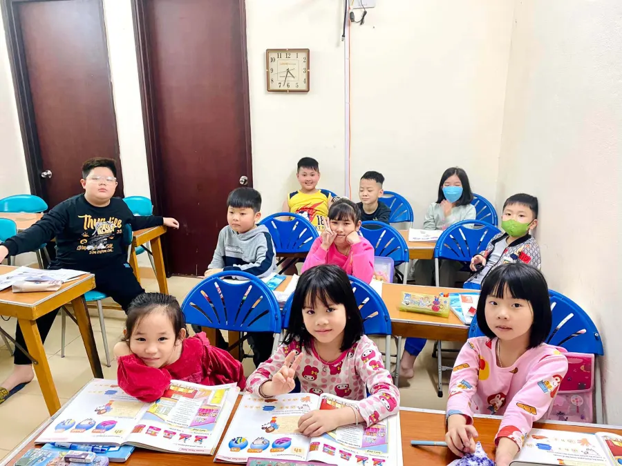 Trung Tâm Ngoại Ngữ Thầy Phú - Homie Education