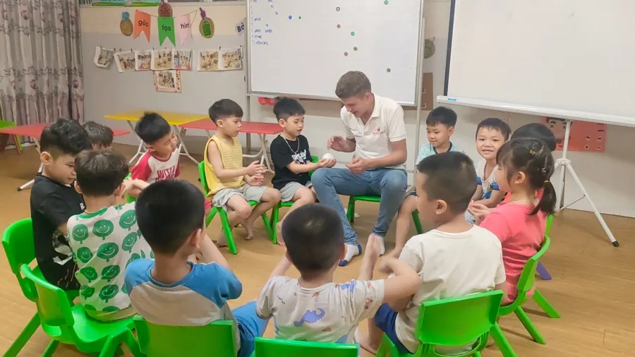 Trung Tâm Tiếng Anh Red Apple English
