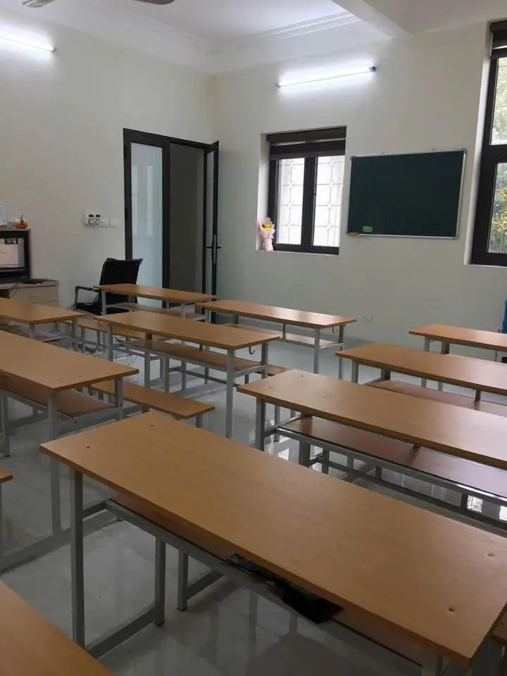 Ms.Trang English - Tiếng Anh Trẻ Em Triều Khúc