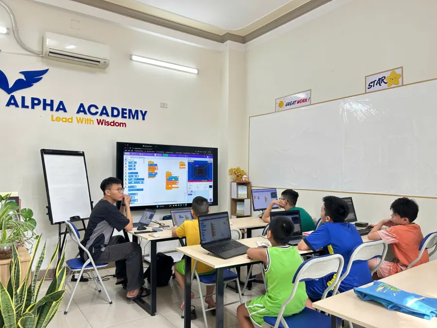 Trung Tâm Lập Trình Tin Học & AI Thực Dụng Nhí - Alpha Kid Codes