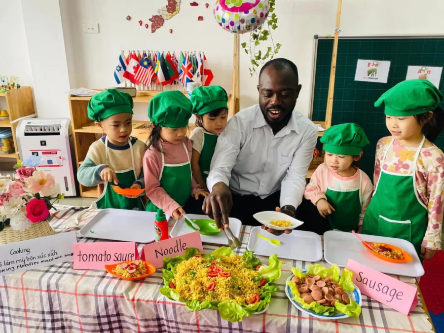 Trường Mầm Non Nắng Nhỏ (LaLuci Montessori)