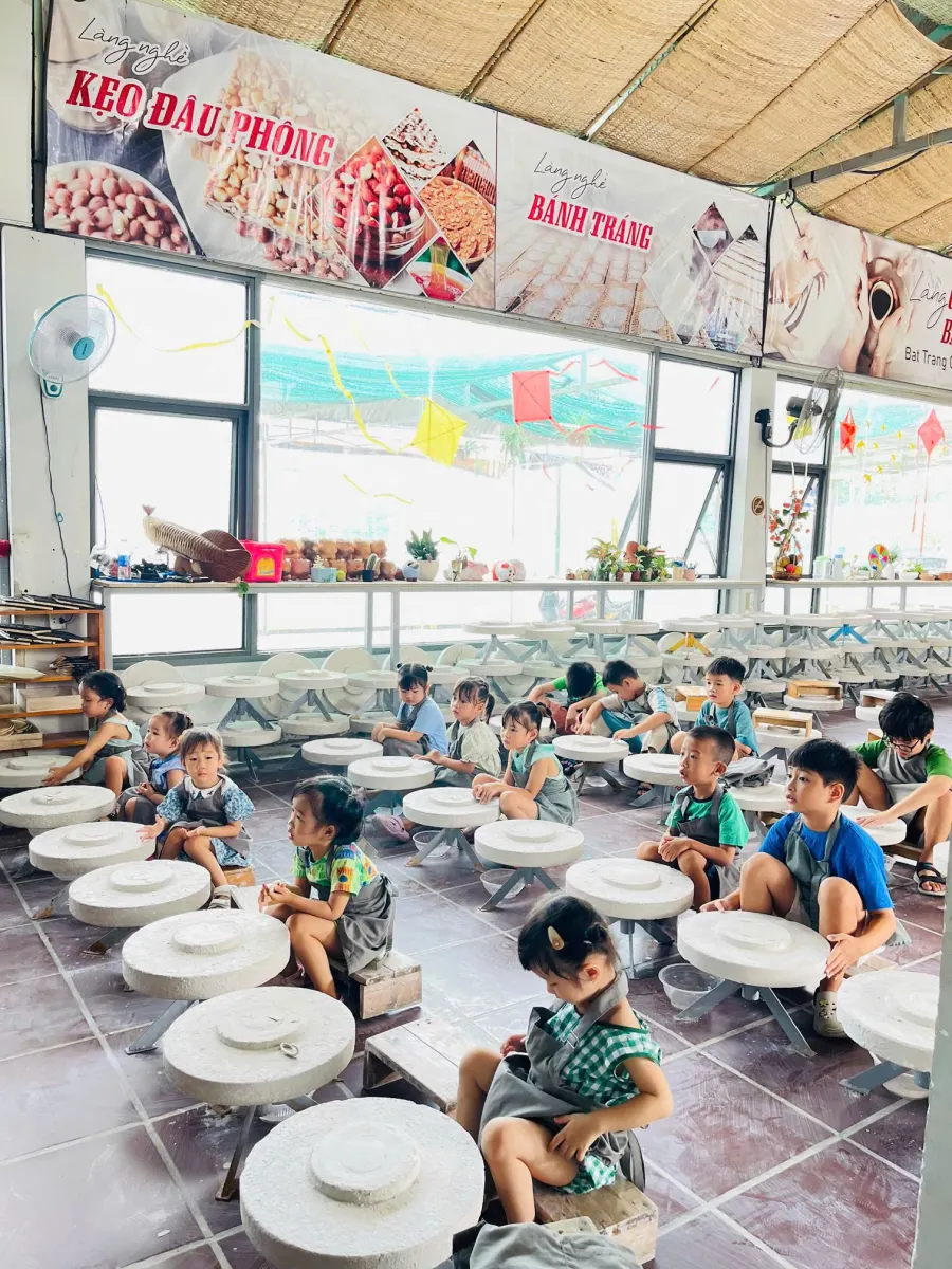 Trường Mầm Non Song ngữ Montessori Vườn Trẻ Thơ (Children’s Garden)