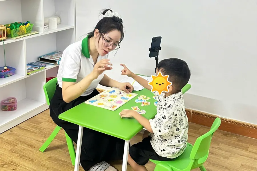 Trung tâm Can thiệp sớm và Hoà nhập Trẻ em Nắng Mai