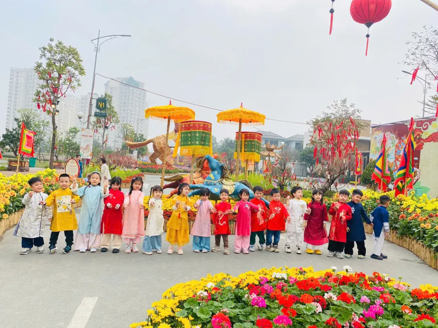 Trường Mầm Non Thế Giới Trẻ Thơ - Safari Montessori Academy