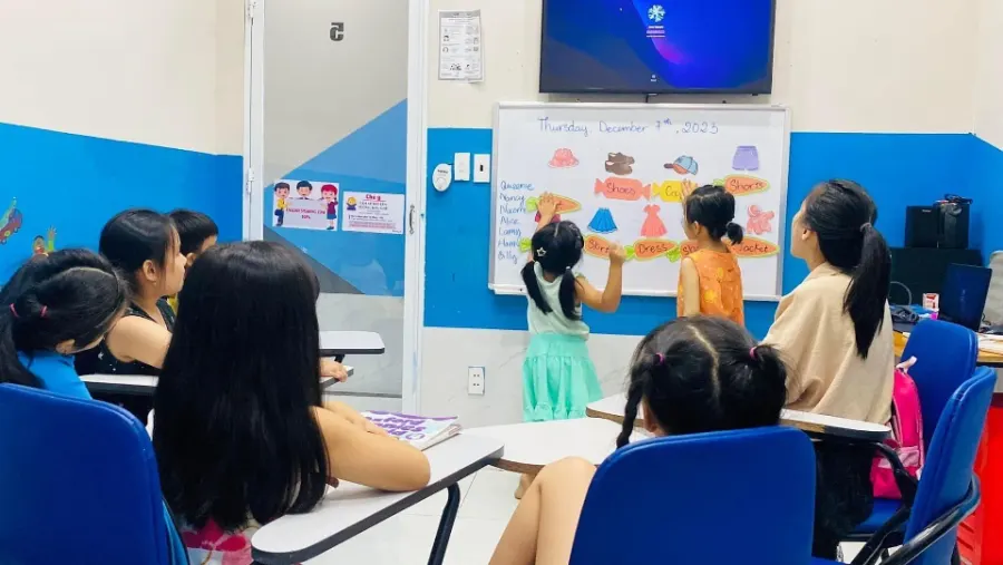 Trung Tâm Anh Ngữ Công Phu (KungFu English Center) - Tăng Nhơn Phú B, TP. Thủ Đức