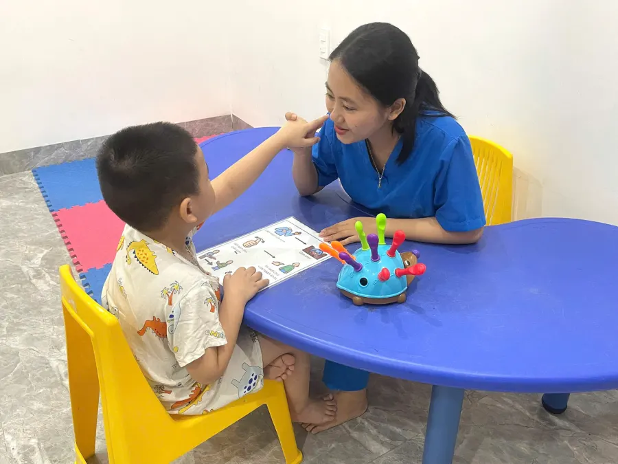 Trung Tâm Ngôn Ngữ Trị Liệu Minh Thông