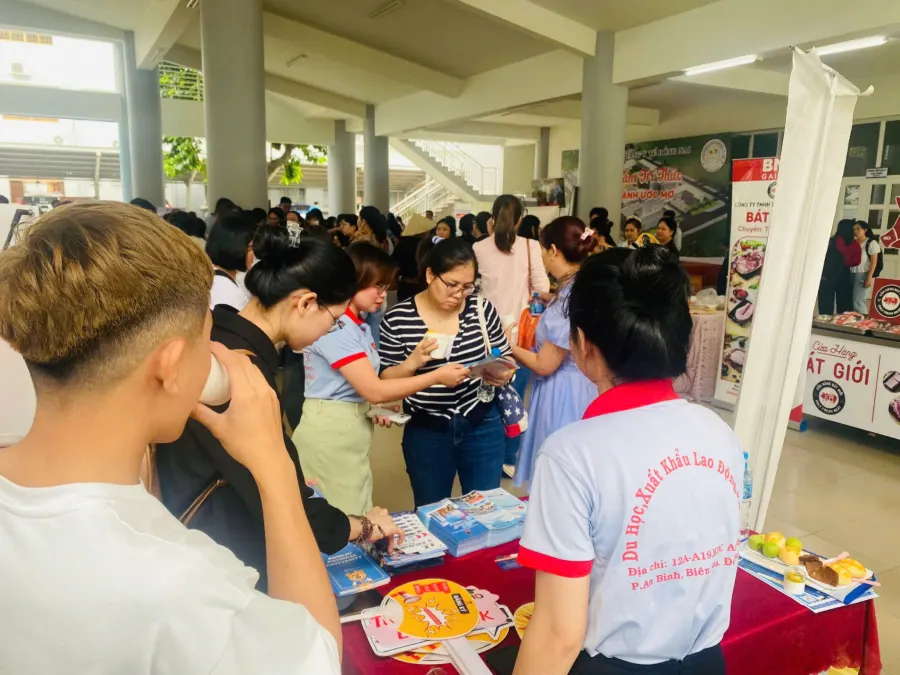 Trung Tâm Ngoại Ngữ MD Việt Nam - KDC An Bình, Đồng Nai