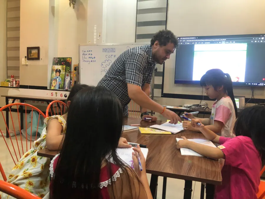 Trung Tâm Home School FES (Four English skills)