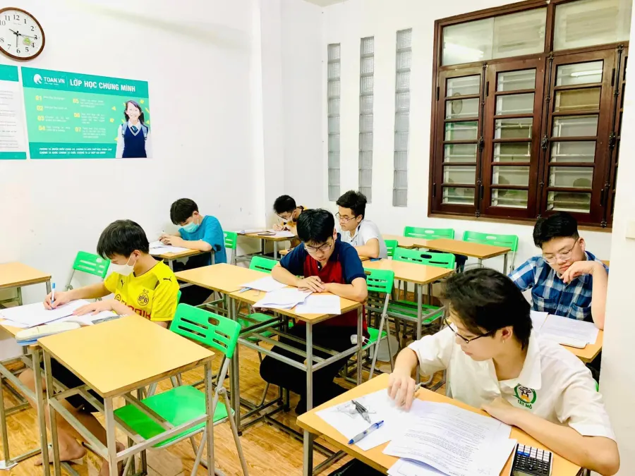 Trung Tâm Dạy Toán TOAN.VN - Mỹ Đình