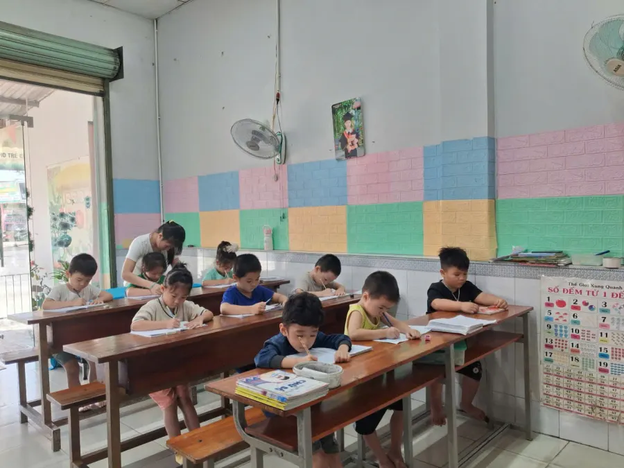 Luyện Chữ Đẹp Minh Anh - Lớp Tiền Tiểu học Phường Trảng Dài