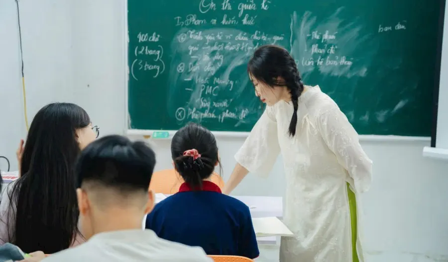 Hệ Thống Luyện Thi Alpha Edu