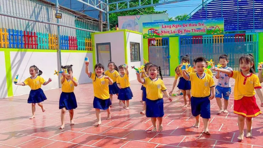 Mầm Non Ban Mai Xanh CS2 - Bình Cơ