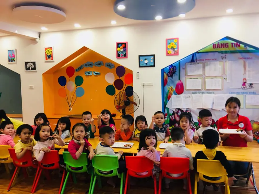 Trường mầm non tư thục Sơn Ca (Sonca School)