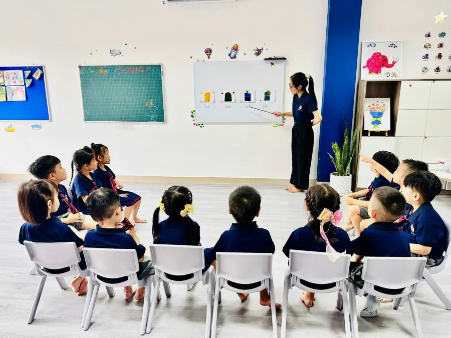 Mầm Non Học Viện Hoàng Gia - Royal Academy - Phường Hoà Khánh