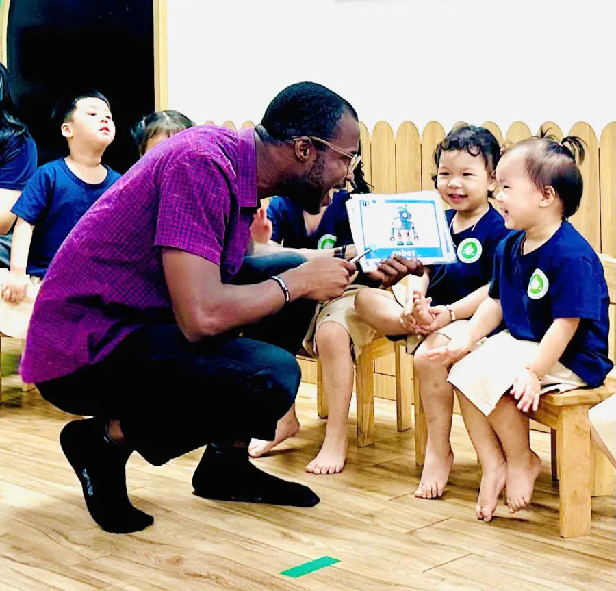 Hệ thống Mầm Non Những Người Bạn Nhỏ - Little Friends Montessori - Khương Đình