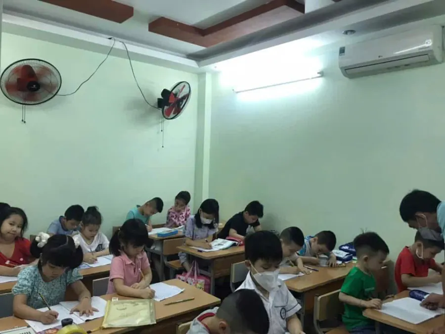 Trung tâm Luyện chữ đẹp Quý Trường