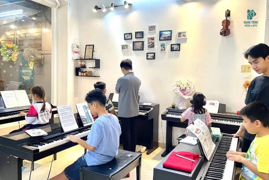 Trung tâm Mạnh Trinh Music & Arts - Cơ sở Bình Thạnh