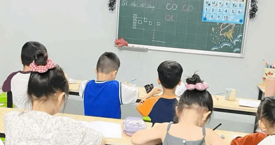 Trung Tâm Tiền Tiểu Học - Luyện Chữ Đẹp Ánh Dương