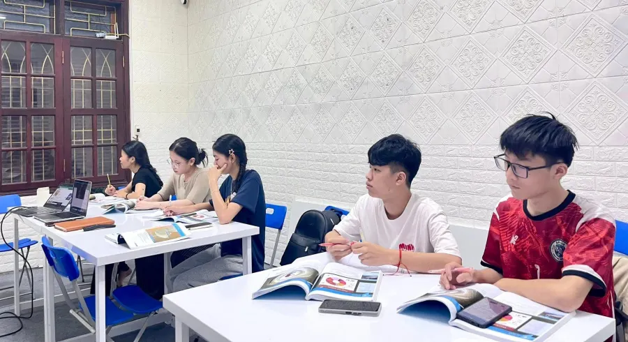 Trung tâm Ngoại Ngữ Du học Javiko