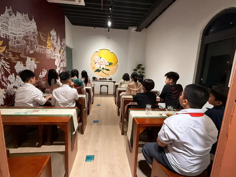 Trung tâm Tiếng trung Hán Tinh - Hồng Hà