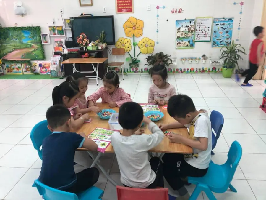 Trường mầm non Hoa Hồng