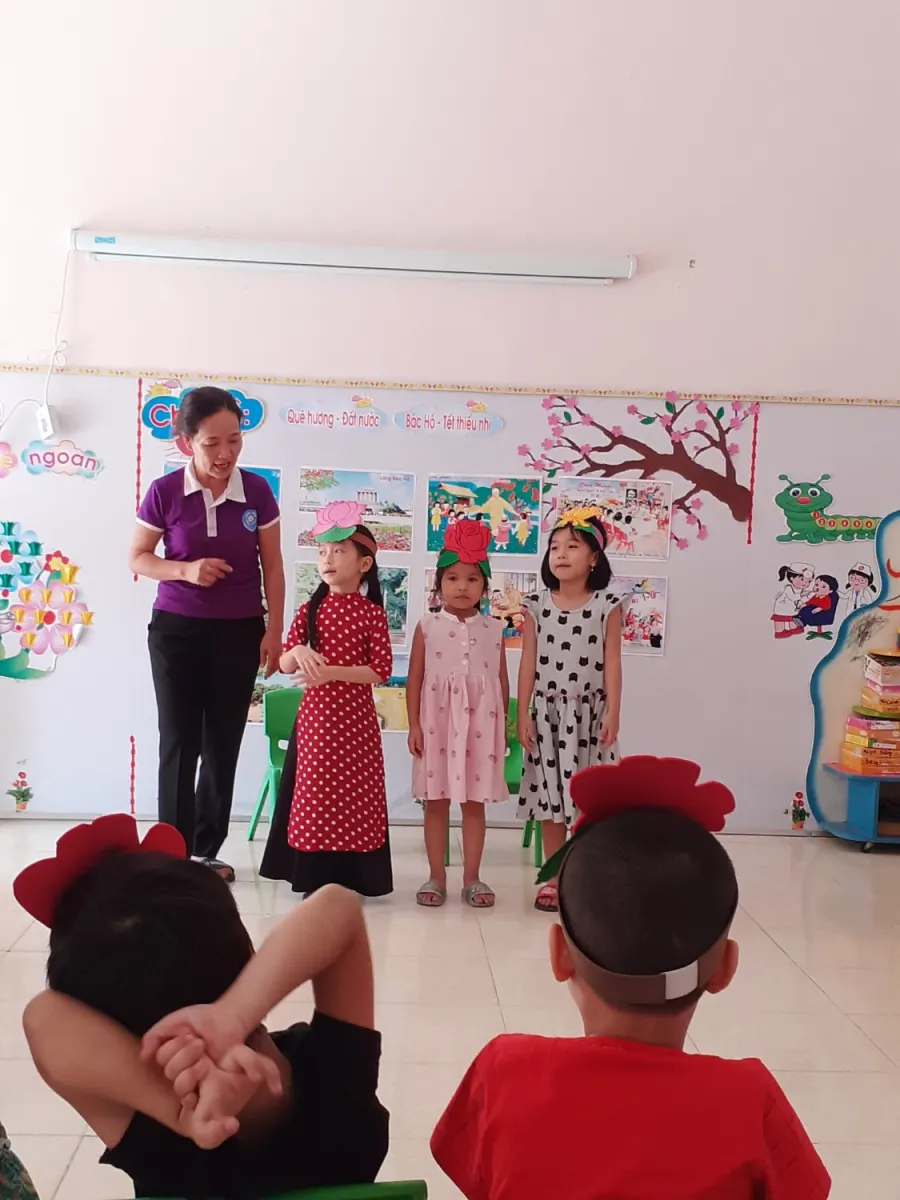 Trường mầm non Hoa Hồng