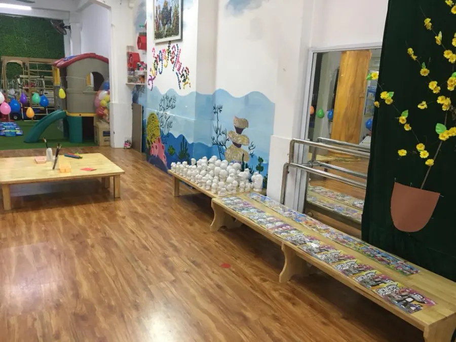 Trường Mầm non Chị Ong Nâu