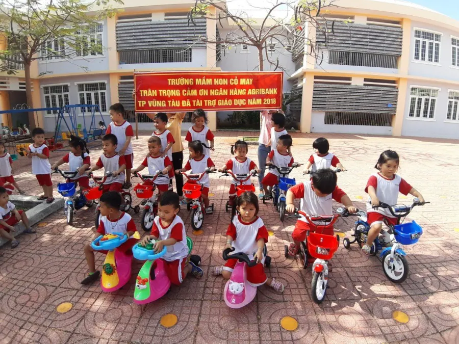 Trường mầm non Cỏ May