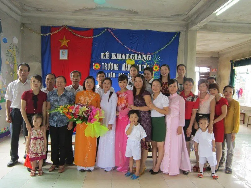 Trường mầm non 8/3
