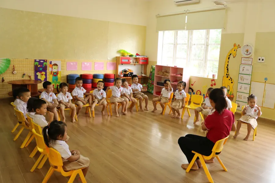 Trường mầm non iSchool Hà Tĩnh