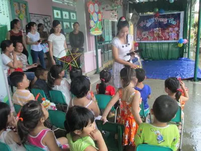 Trường mẩu giáo Tuổi Thơ