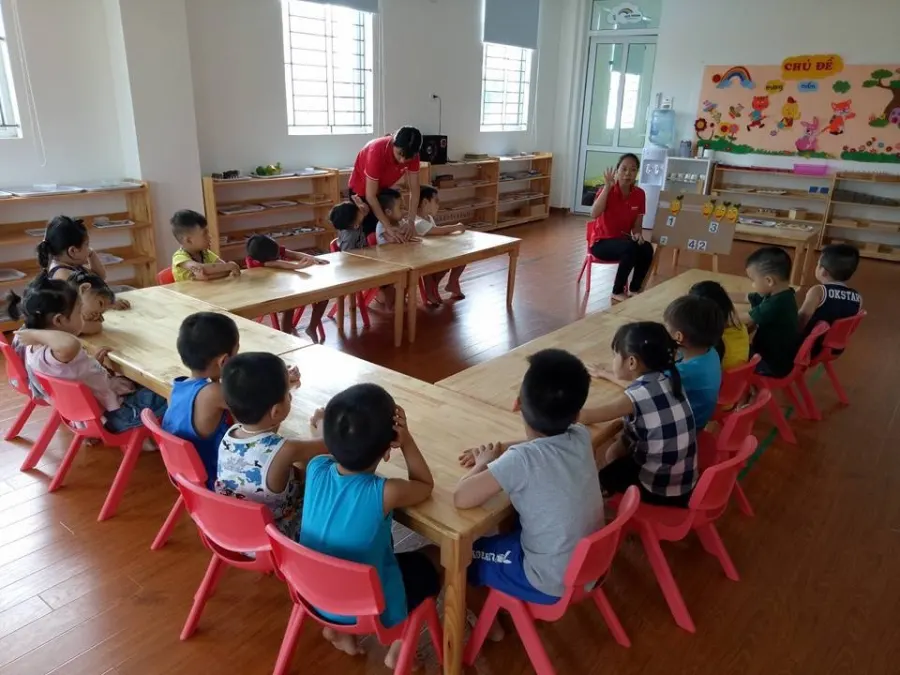 Trường mầm non Cầu Vồng (Rainbow Kindergarten)