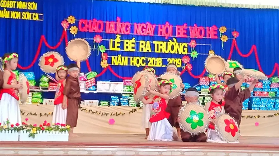 Trường mầm non Sơn Ca