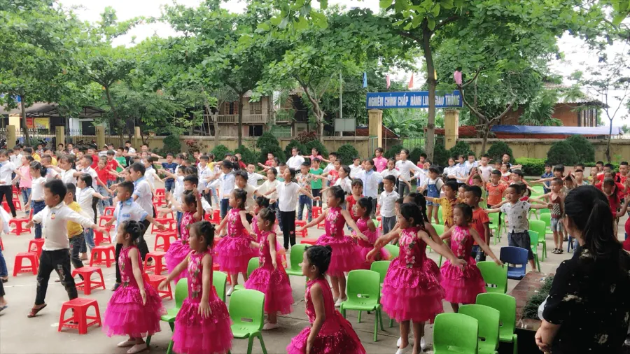 Trường mầm non Hoa Sữa