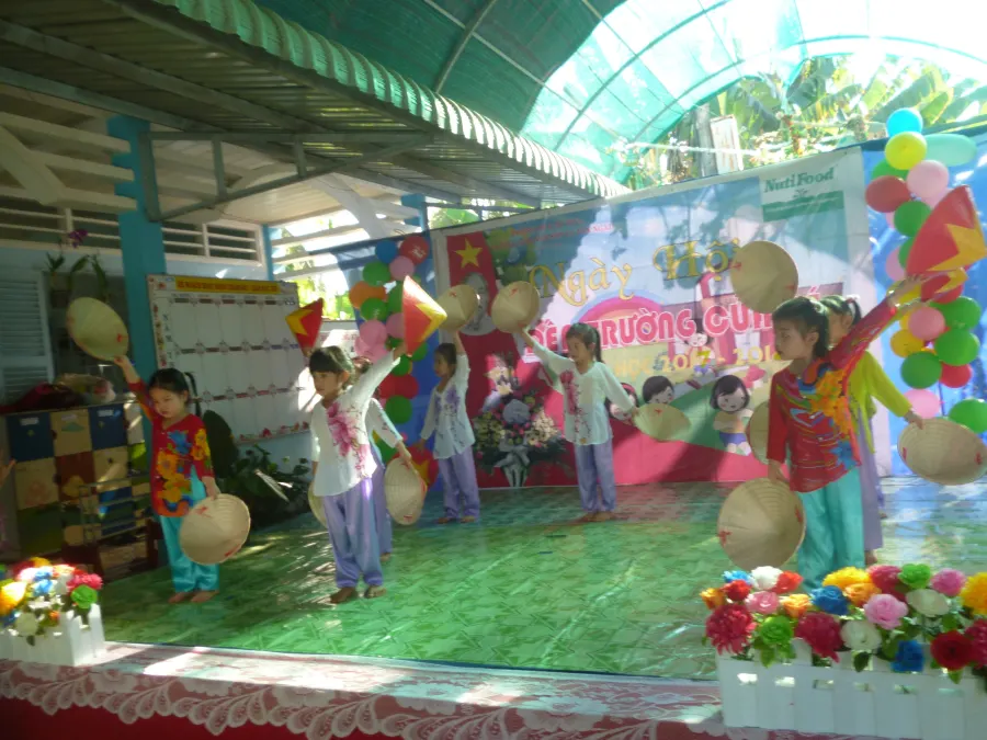 Trường mầm non Sơn Ca Tân Ngãi